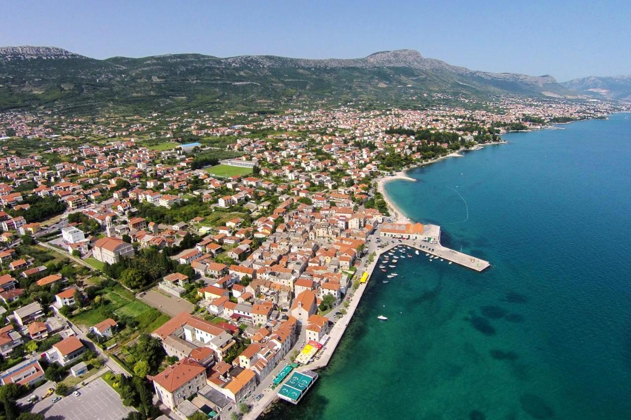 Apartments By The Sea Kastel Stari, Kastela - 15894 Zewnętrze zdjęcie